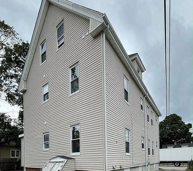 108 Pine St #1 — Photo 24