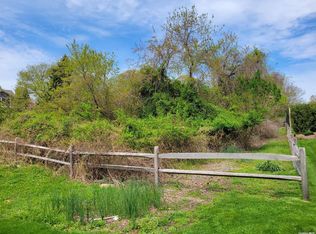 38 Glenmore Ave, Montauk, NY 11954