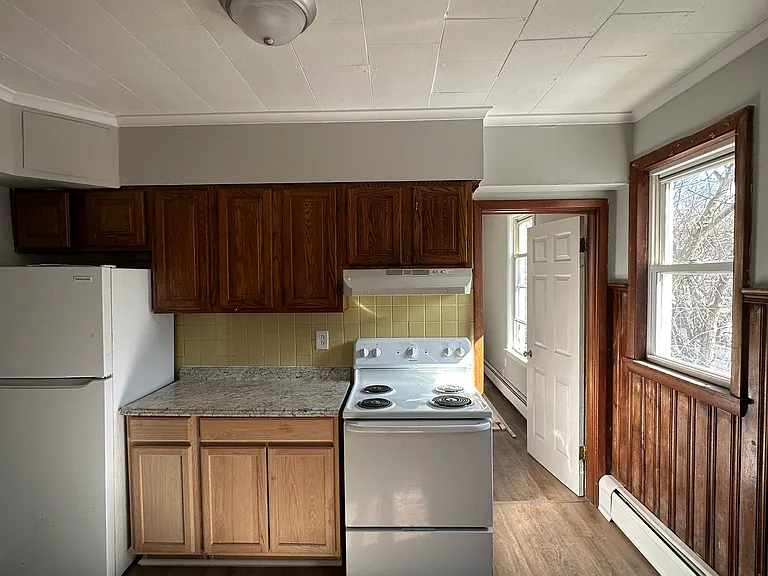 41 Osborn Ave #B — Photo 1