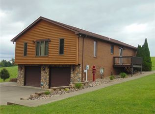 122 Jacqulyn Ln, Uniontown, PA 15401