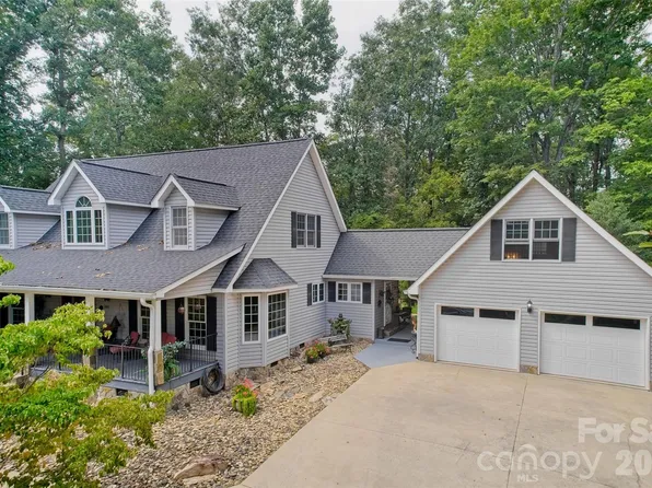 846 Old Us Highway 221 S, Marion, NC 28752