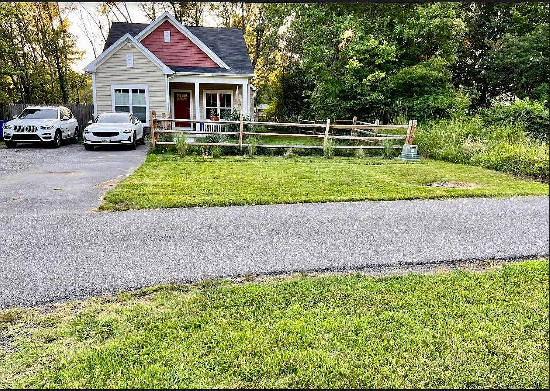7810 Romancoke Rd photo 1