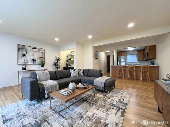 210 Boylston Avenue E #103, Seattle, WA 98102