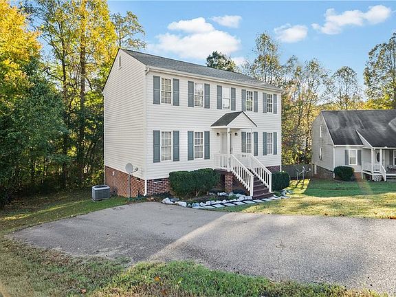 2nd image of 6703 Mason Dale Pl