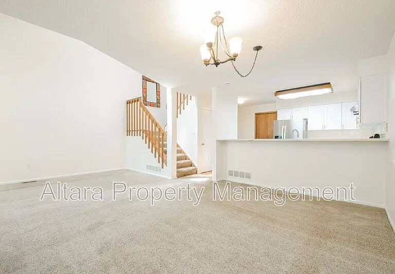 10041 E Mexico Ave — Photo 5