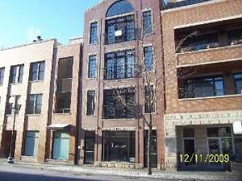 2nd image of 4124 N Lincoln Ave Suite 1