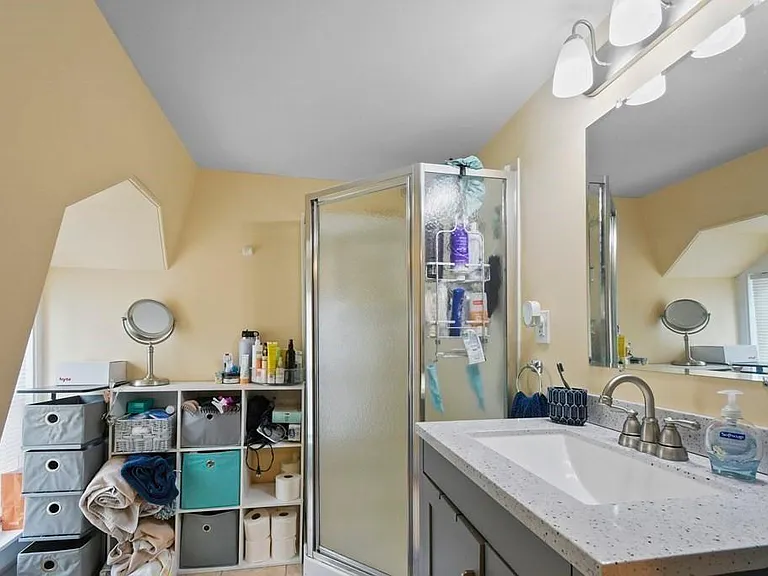 349 Crescent St #2 — Photo 10