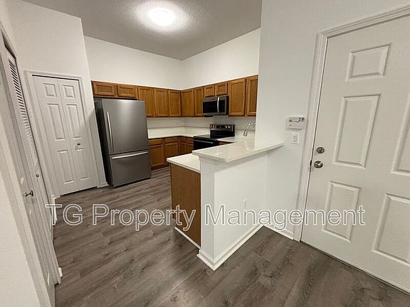 4th image of 9627 Belda Way Unit 8