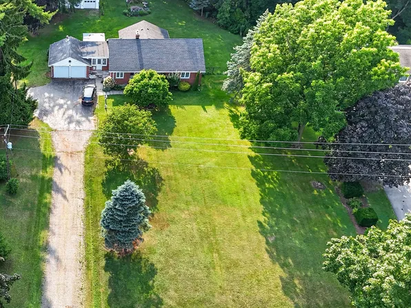 6297 Sunset Rd, Central Elgin, ON N0L 2L0