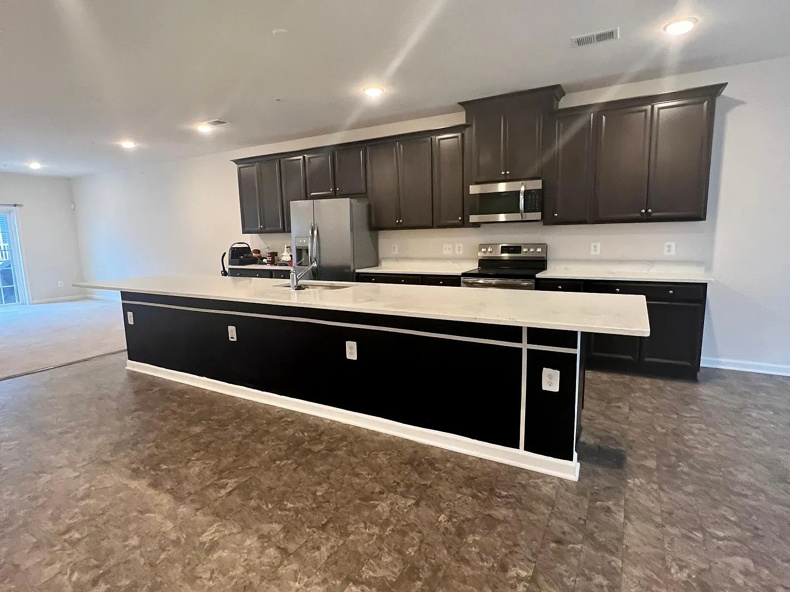 2909 Duvall Ridge Rd — Photo 1