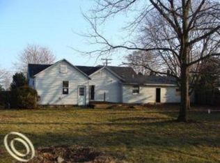 2224 Railroad St, Fairgrove, MI 48733