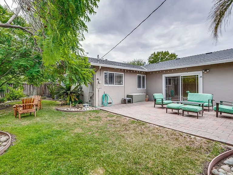 3228 Woodmont Dr — Photo 26