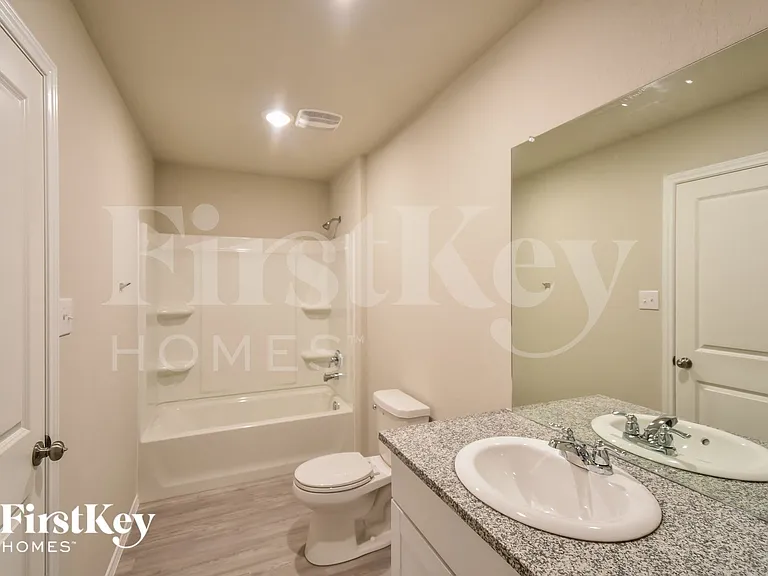 10522 De Gonzalo Way — Photo 10