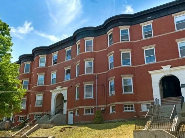 108 Winthrop Rd, Brookline, MA