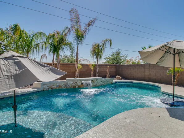 8451 N 171ST Drive N, Waddell, AZ 85355