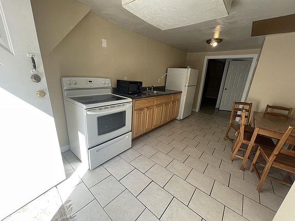 3rd image of 5614 N 10th St Floor 2