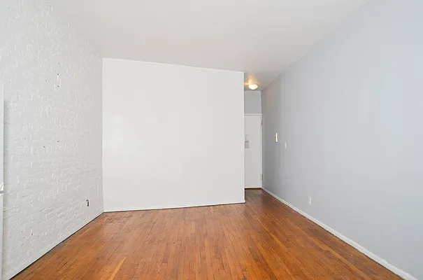 Rented by Prince Real Estate Associates LLC | media 22