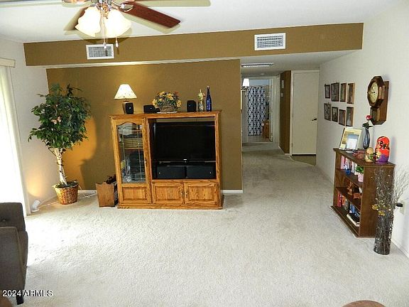 3rd image of 13529 W OXBOW Drive