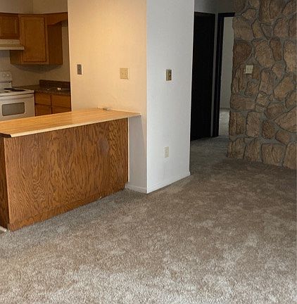 5th image of 1400 Pioneer Rd #9