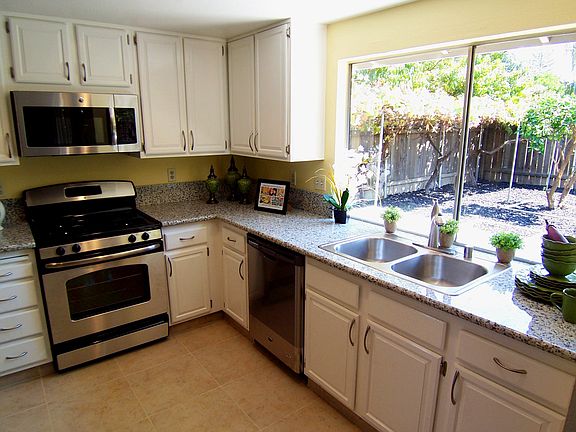 2nd image of 2973 Ironwood Way