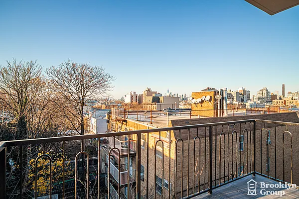 Rented by Brooklyn Group | media 7