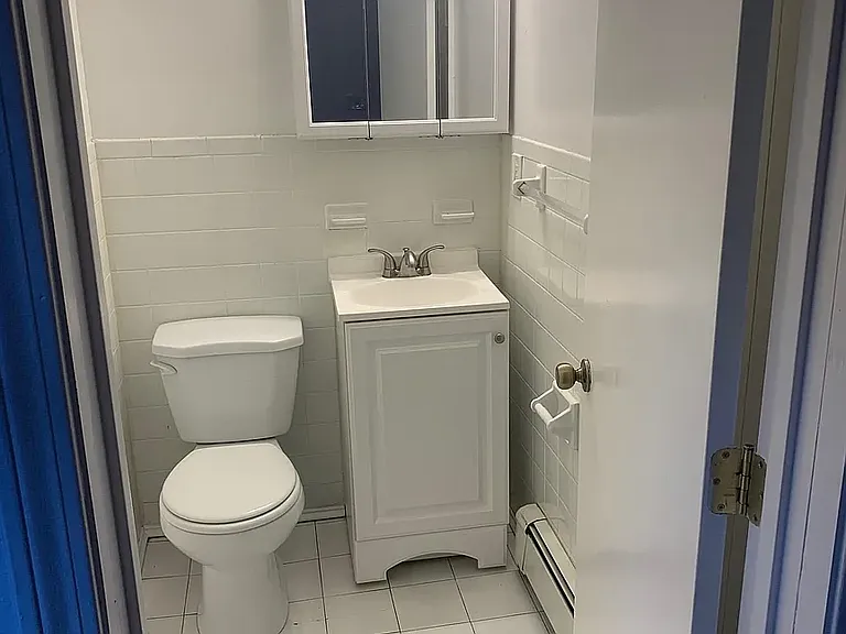 27 Williams St #1A — Photo 7