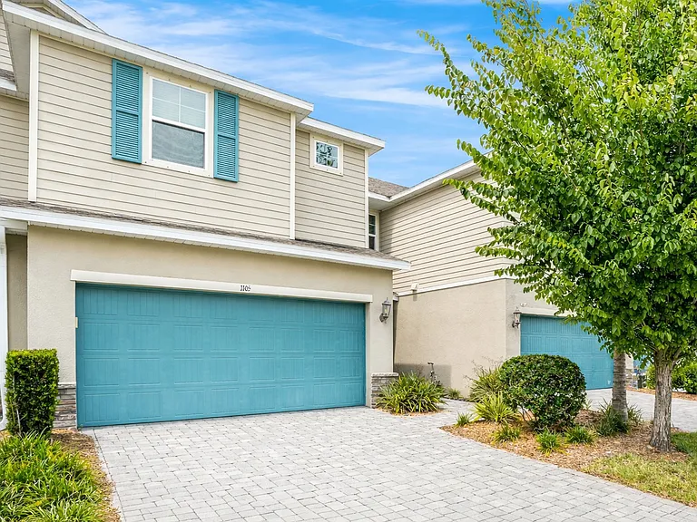 1105 Lady Gouldian Ct — Photo 8