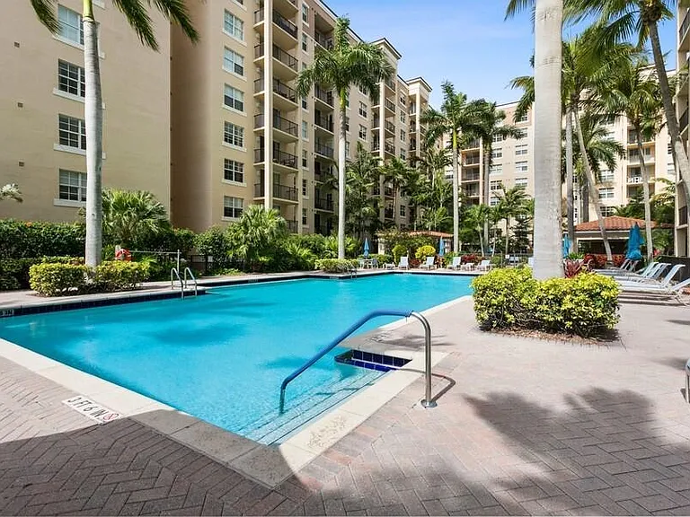 1801 N Flagler Dr #835 — Photo 4