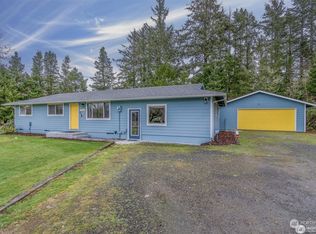 29306 Sandridge Rd, Ocean Park, WA 98640