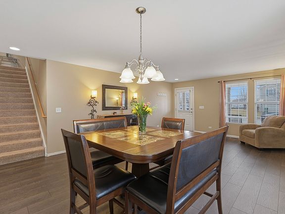 5th image of 3905 Harmony Dr