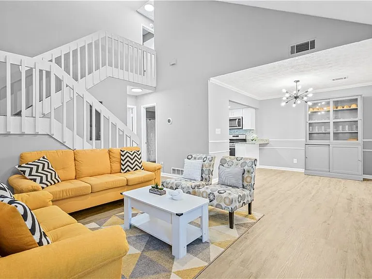 1707 Cotton Patch Ln — Photo 5