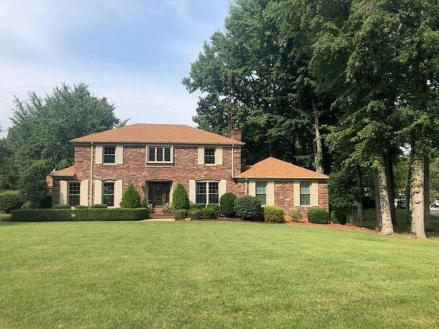 1st image of 1255 Laurel Dr
