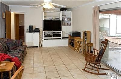 4th image of 1517 Tanager Ln