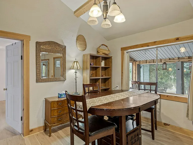 5066 Iris St — Photo 11