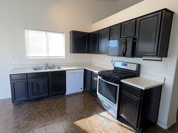 5th image of 6643 Fallona Ave