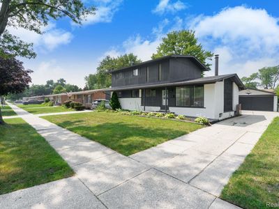 11357 Erdmann Rd, Sterling Heights, MI, 48314