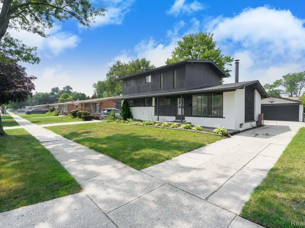 11357 Erdmann Rd, Sterling Heights, MI 48314