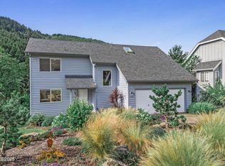 260 Jennifer Dr, Yachats, OR