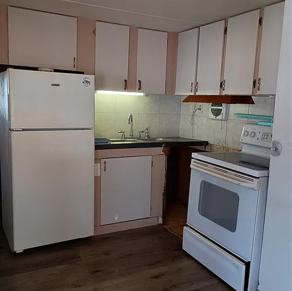 1714 Florida Blvd — Photo 3
