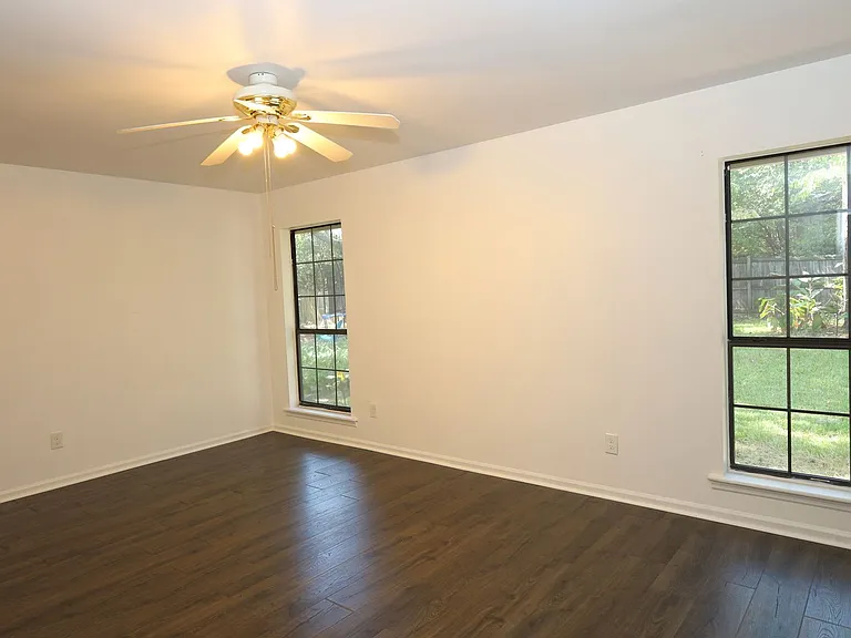 2208 Northwood Cir — Photo 10