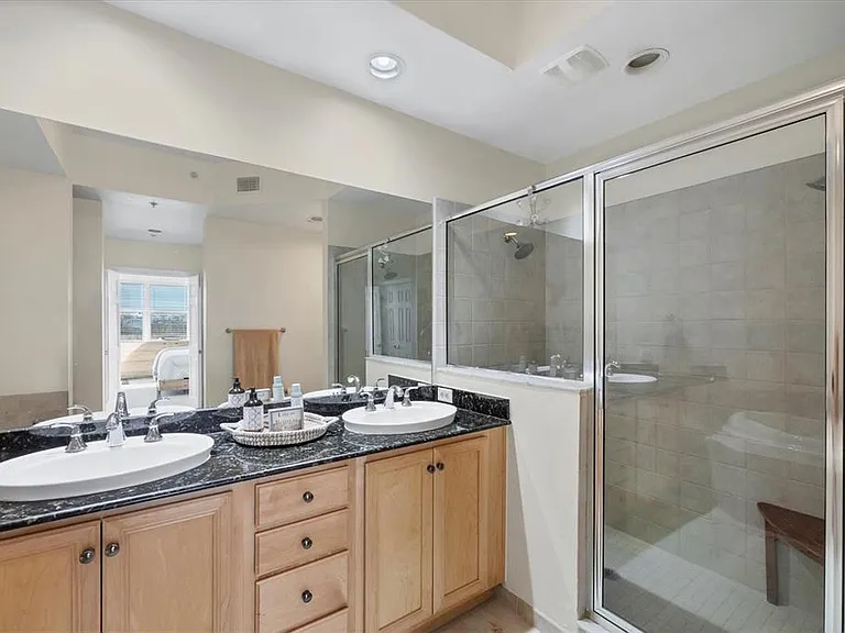 8541 Amberjack Cir #203 — Photo 26