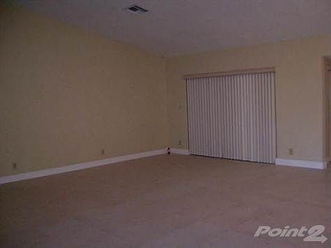 4th image of 13300 NW 8th Ct