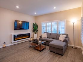 251 S Green Valley Pkwy