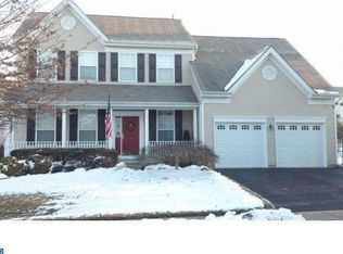4 Coronet Ter, Burlington, NJ 08016
