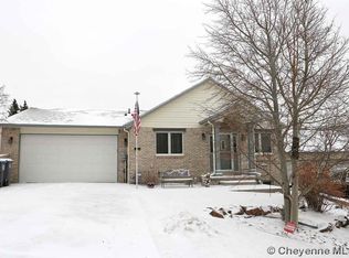 6223 Eagle View Ln, Cheyenne, WY 82009