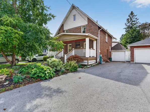 130 Macdonnell St, Kingston, ON K7L 4B8