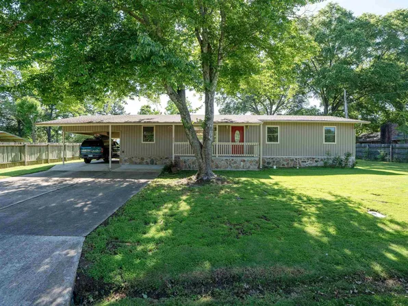 427 Lee St, Heber Springs, AR 72543