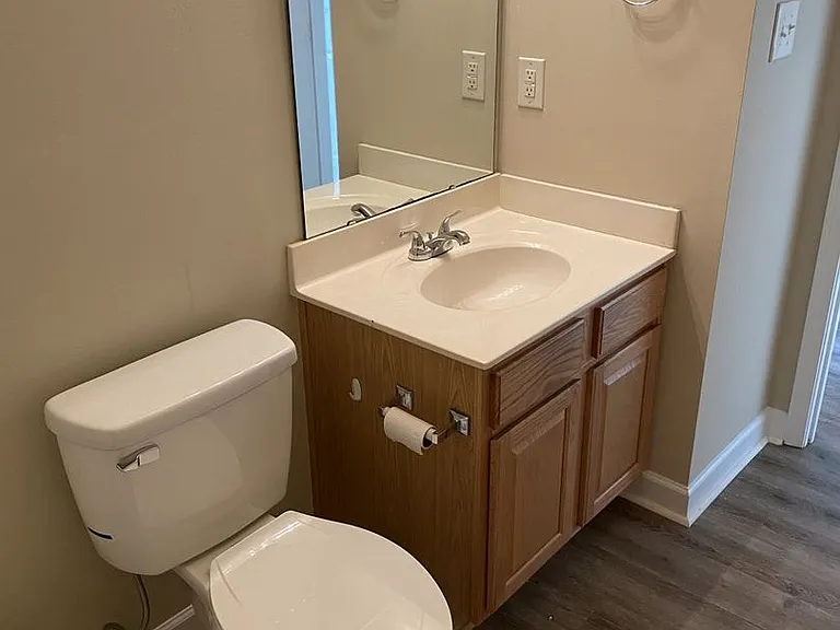 4924 Aldersbrook Dr — Photo 19
