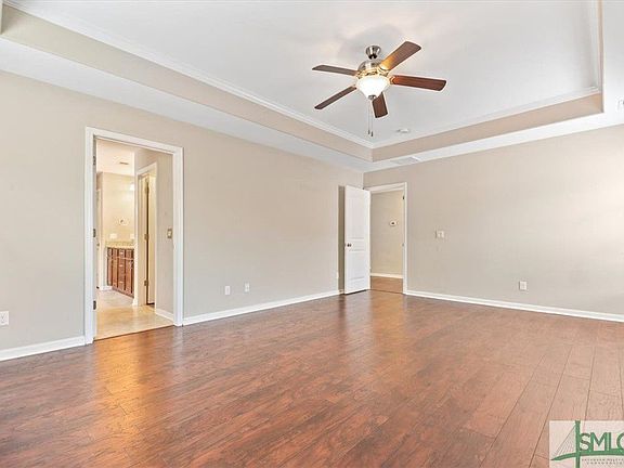 4th image of 276 Willow Point Cir