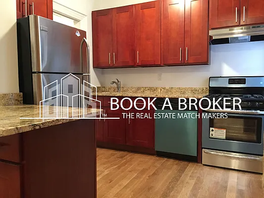 Rented by Book A Broker | media 12